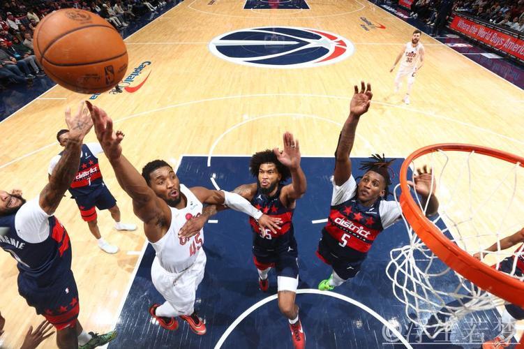 骑士战胜奇才：米切尔砍下赛季新高48分，莫布里贡献23+13+6